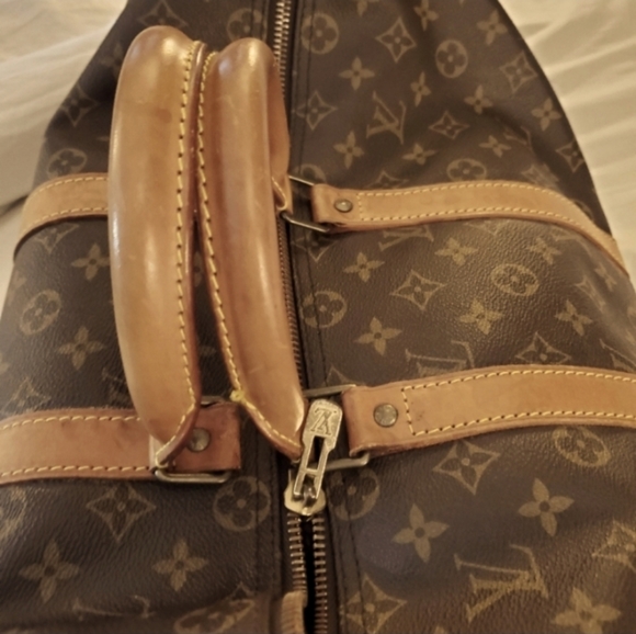 Louis Vuitton Keepall 45 Bandolier Travel Bag - Picture 5 of 12